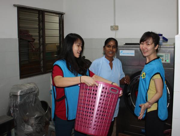 9 Malyasia Laundry Service2014