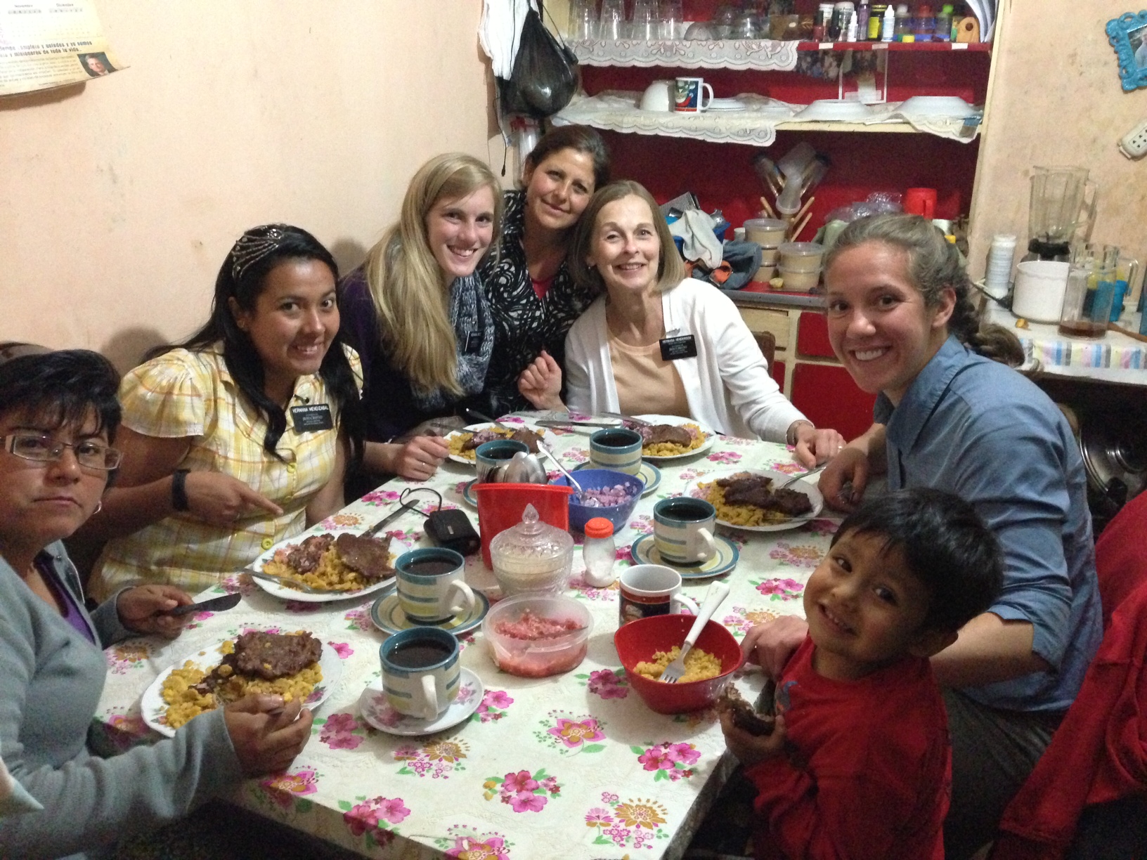 Peru Sisters Eating